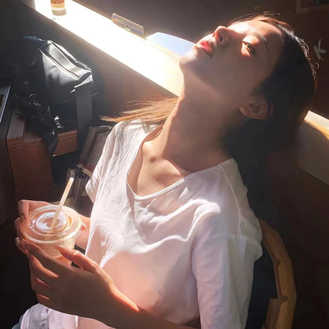 冰淇淋般的爱恋